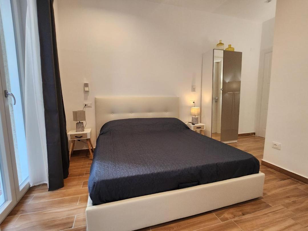 סלרנו B&B Il Vicolo Della Neve מראה חיצוני תמונה