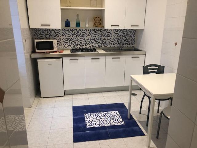 סלרנו B&B Il Vicolo Della Neve מראה חיצוני תמונה